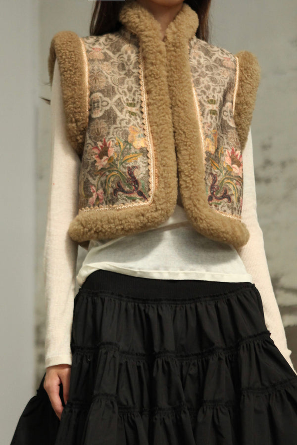 INTO THE EAST 25 Autumn/Winter Sheepskin and Tussah Silk Printed Vest ITE-E1DGAW012GR21VE-LV Green